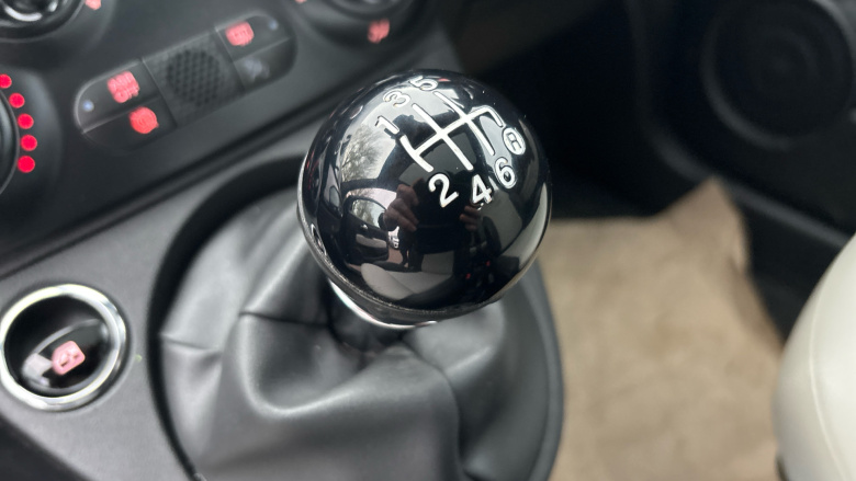 Fiat 500 1.0 Mild Hybrid Dolcevita [Part Leather] 3dr Petrol Hatchback